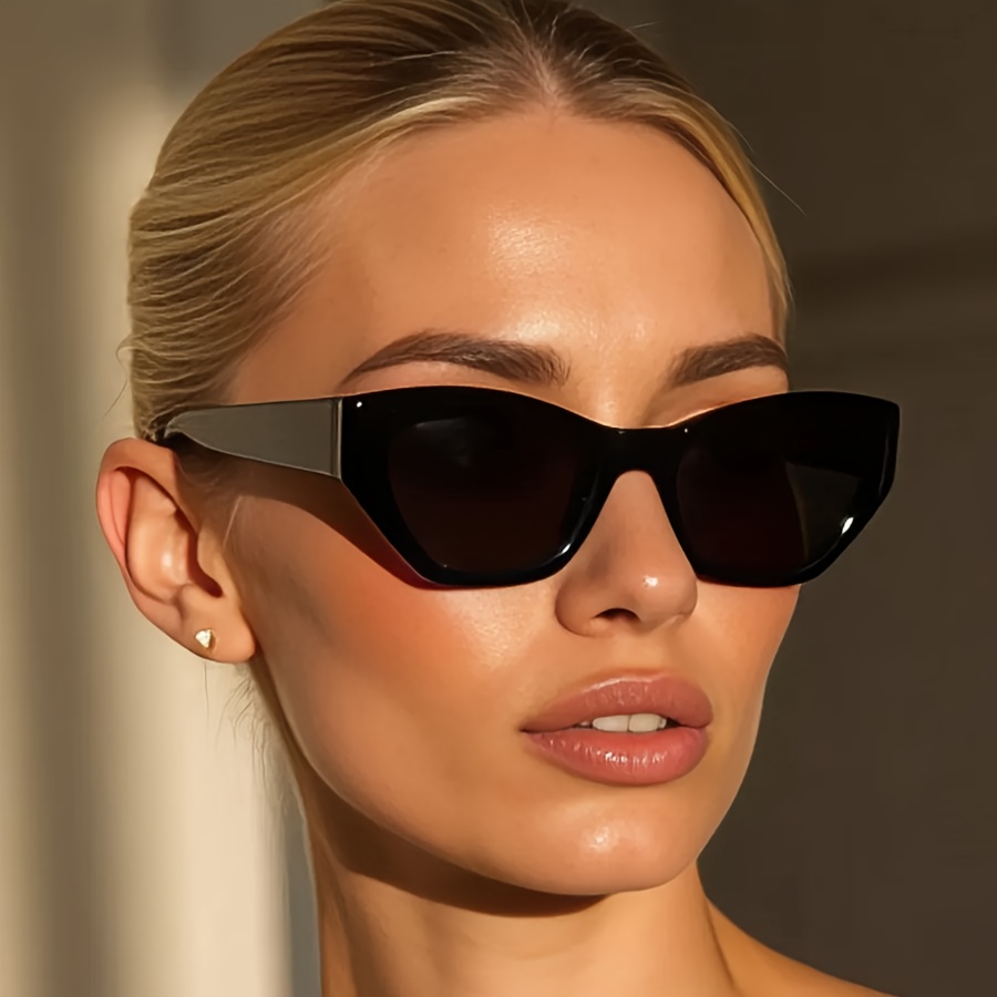 Sunglasses Cat Eye - Lunettes noires à la mode pour