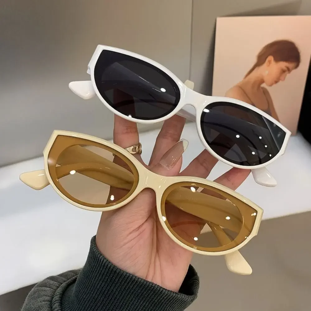 Lunettes de soleil œil de chat - Sunglasses Cat Eye avis et prix
