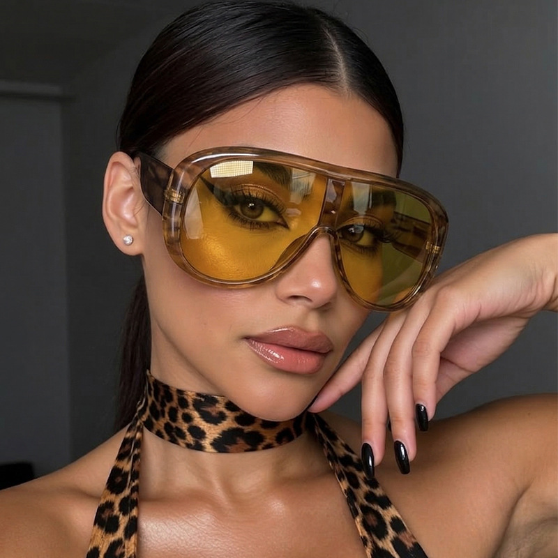 Lunettes de soleil œil de chat - Sunglasses Cat Eye avis et prix