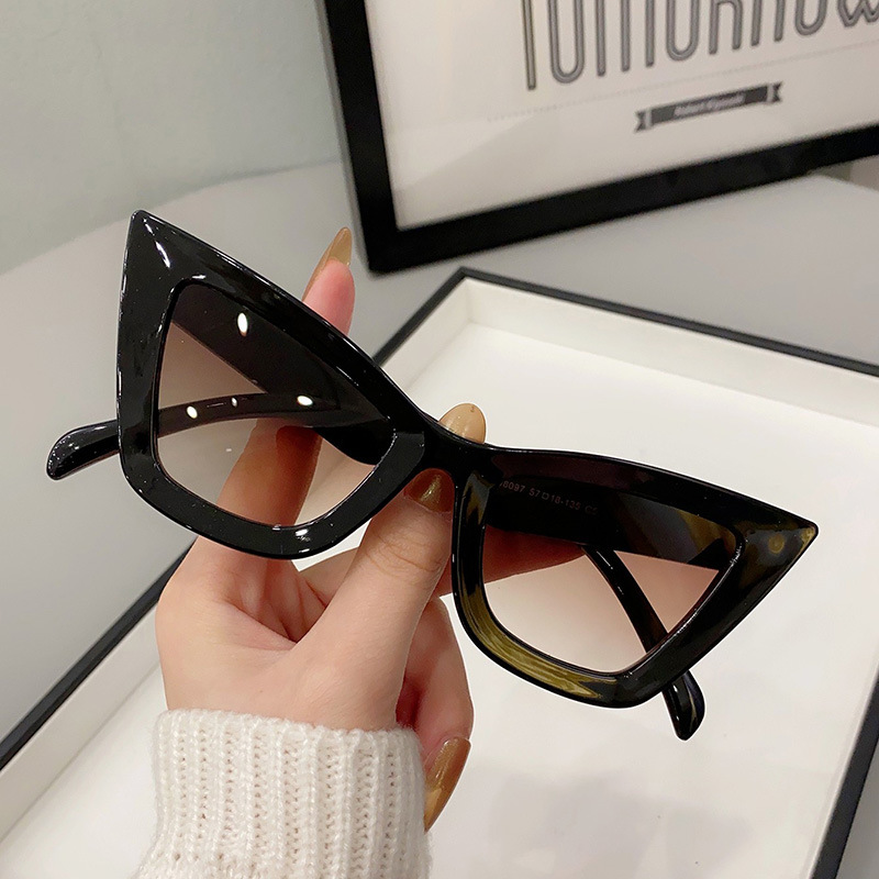 Nouvelles Lunettes de Soleil C - Sunglasses Cat Eye avis et prix