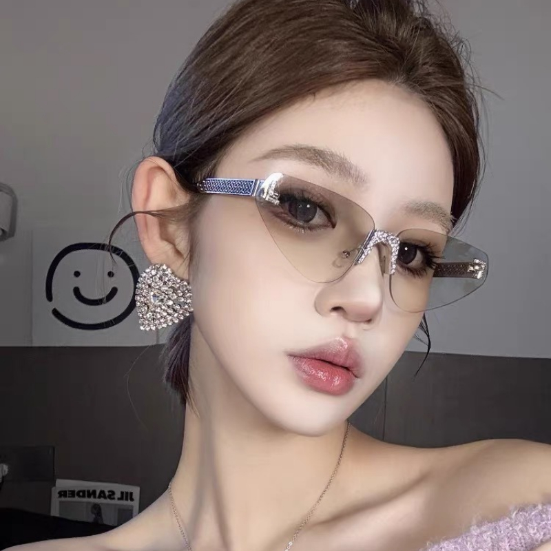 Lunettes de soleil œil de chat - Sunglasses Cat Eye avis et prix