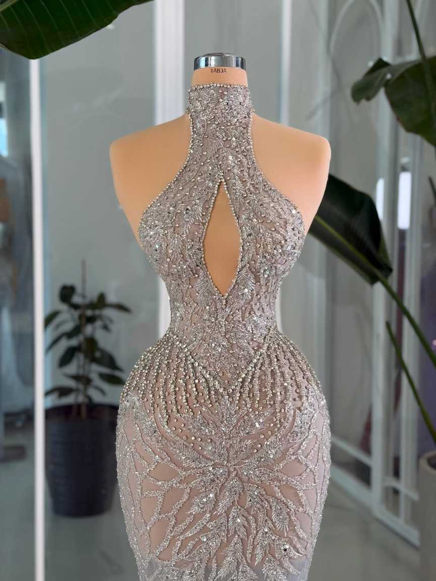 Robes de soirée élégantes à co - Maxi Dress Halter avis et prix